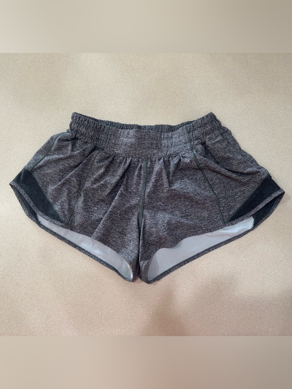 Lululemon Dark Gray Women's Hotty Hot Lined Shorts 2.5”